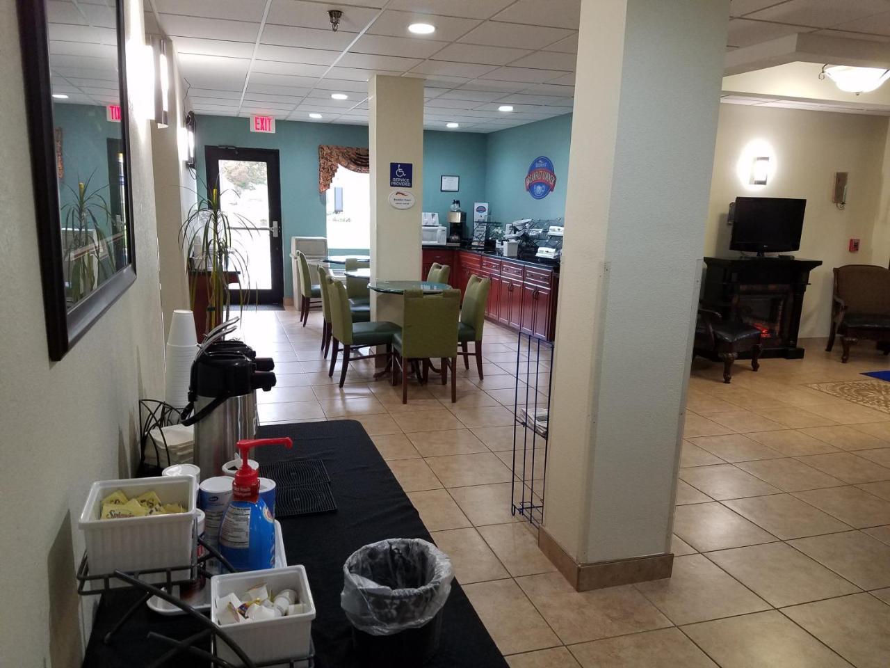Hotel Baymont By Wyndham Grovetown Augusta Extérieur photo